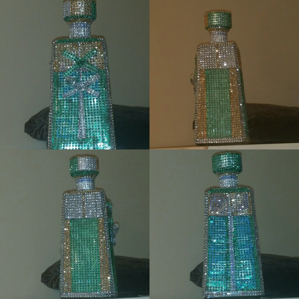 Decorative fragrant or lotion bottles